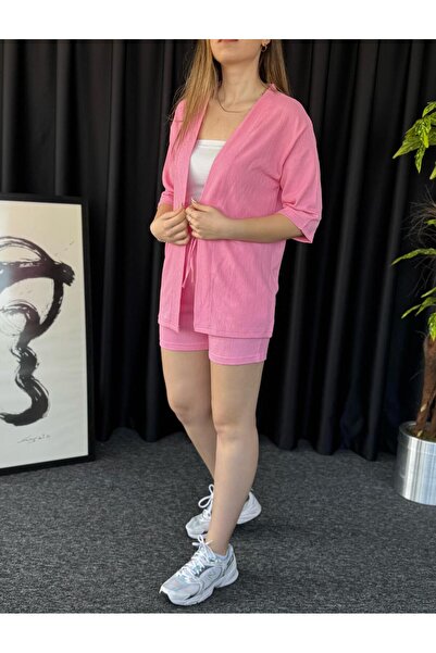 Altamira Set de top și pantaloni scurți kimono înfășurat roz pentru femei