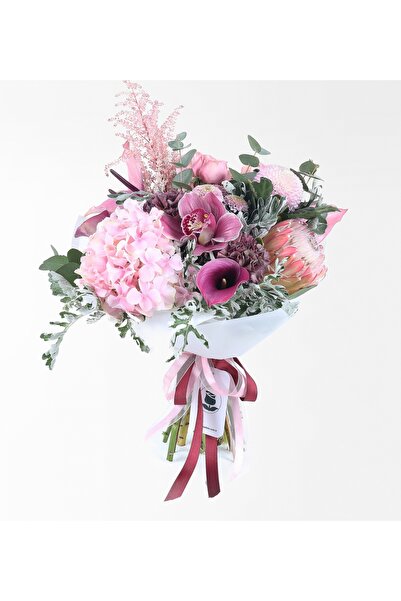 Rosebox Pembe Gala, Protea, Orkide Ve Ortanca Buketi