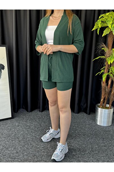 Altamira طقم علوي سفلي كيمونو أخضر اللون للسيدات مع شورت