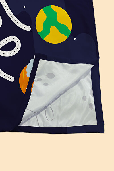Arancione Co Alien Water Repellent, Yer/Mama Sandalyesi Altı, Aktivite, Yemek ve Oyun Örtüsü
