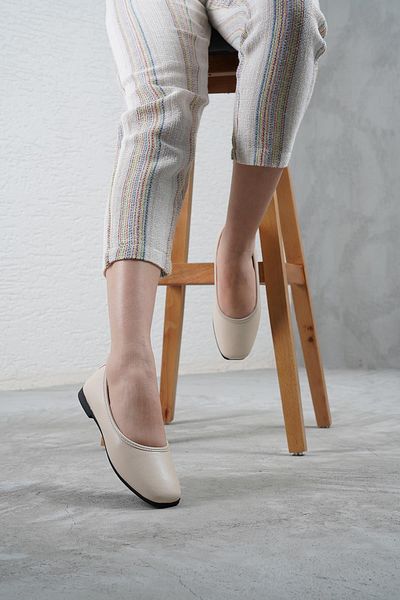 Beyond Μπεζ δερμάτινες γυναικείες μπαλαρίνες - Casual, χαμηλό τακούνι, άνετες BYNDMRJ01