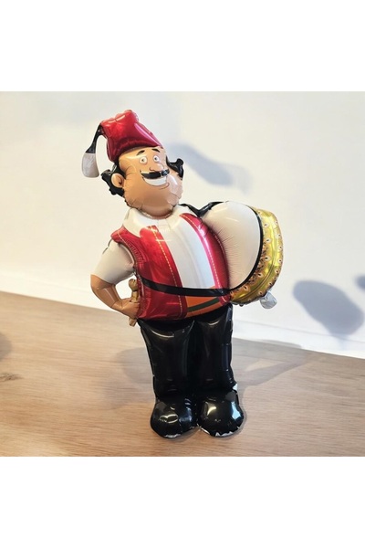 Behind party store بالون فويل طبال رمضان