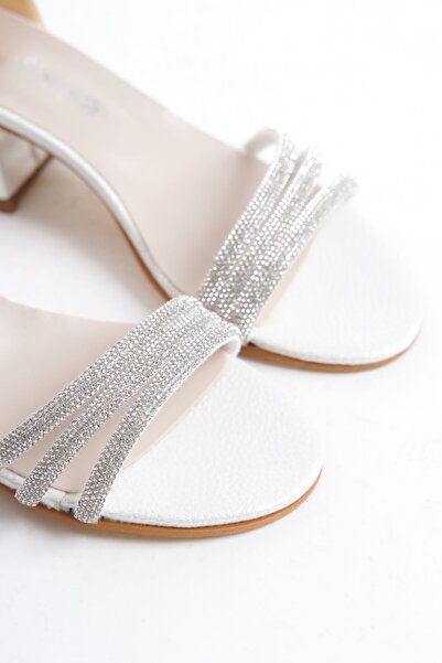 owwox club أووكس كيدز؛ حذاء بناتي، أم اللؤلؤ، 3 قطع من الأحذية ذات تفاصيل حجرية مقاومة للتشويه