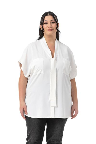 DISENTIS MODEST Large Size Collar Tie Detail Low Half Sleeve White Blouse