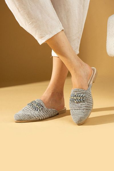 Pembe Potin Women's Gray Lace Embroidered Stone Buckle Home Slippers Wooden Sole Outdoor Slippers