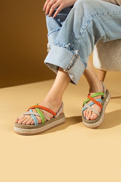 Pembe Potin Women's Multi Multi Colored Straw Comfortable Sole Daily Rope String Sandals
