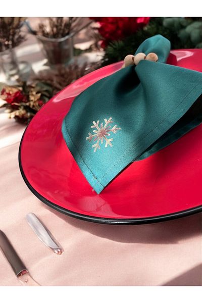 Atölye No 35 Stoffservietten Weihnachten 4er Set Zümrütgrün Schneeflocken-Stickerei 35x35 cm