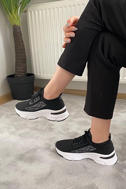 Preshley Kadın Fabri Siyah Triko Beyaz Tabanlı Taşlı Spor Ayakkabı & Sneaker