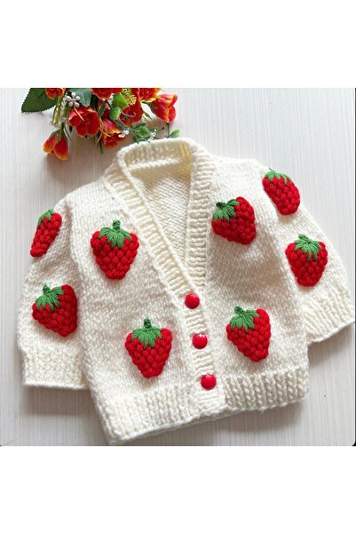 ThreadArtByNur El Örgüsü Çilek Detaylı Kız Bebek ,Çocuk Hırkası
