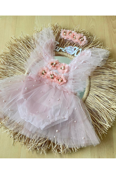 EBRU ÖZÖRGÜCÜ Kız çocuk somon renk incili, çiçekli tütü salopet elbise ve ban...