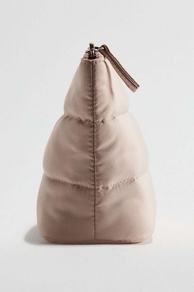 H&M حقيبة المكياج