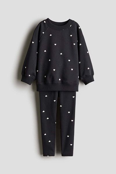 H&M 2-piece sweatshirt and leggings set
