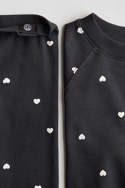 H&M 2-piece sweatshirt and leggings set