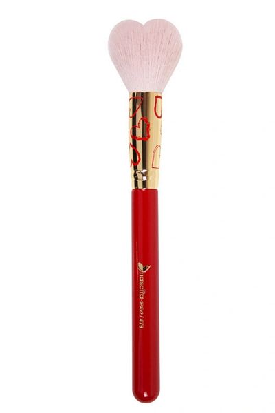 nascita Pro Love Series Blush and Powder Brush
