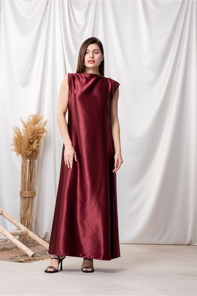 outline Maroon silk dress