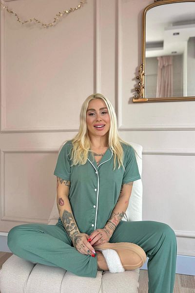 Pijamaevi Green Sofistic Front Buttoned Short Sleeve Women's Pajama Set