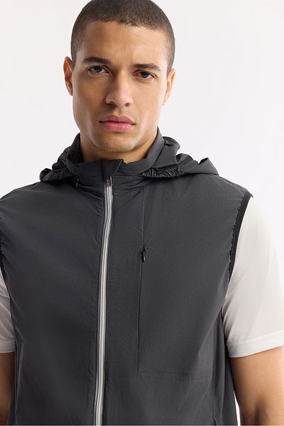 Avva Men's Anthracite Hooded Zippered Stand Collar Vest for Collar A51Y6552