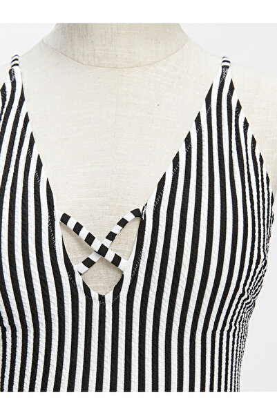 LC Waikiki Γυναικείο μαγιό LCW DREAM Μπλε με λαιμόκοψη V