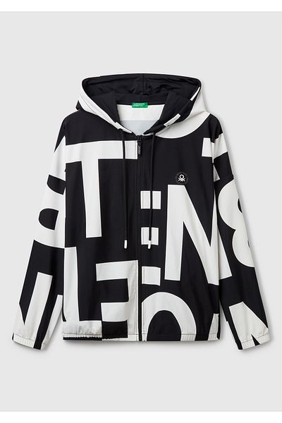 United Colors of Benetton Hanorac cu glugă cu detaliu de frânghie, cu fermoar în față, cu model text negru