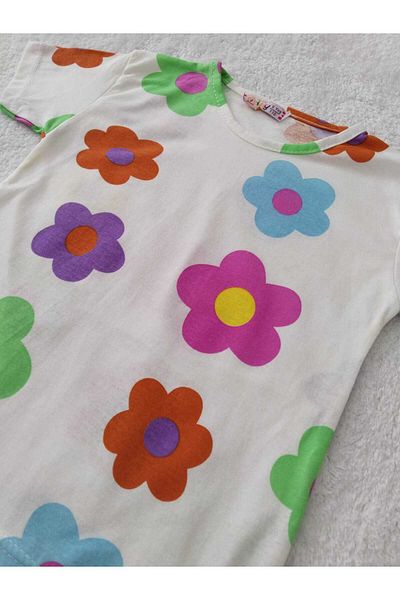 Store Colorful Daisy Printed Girl's T-Shirt