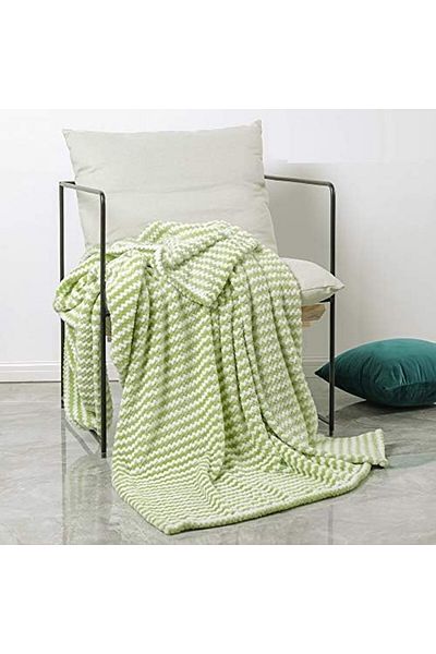 COOYA Dot Velvet Microfiber Throw Blanket, Light Plush Cozy Warm Striped Blanket for Couch, 127x151CM