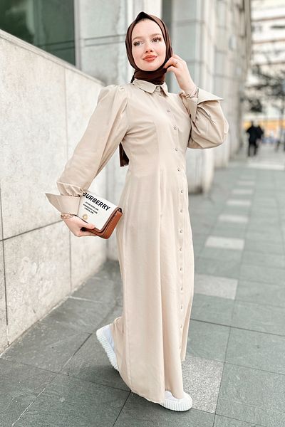 Gizce Belur Beige Dress