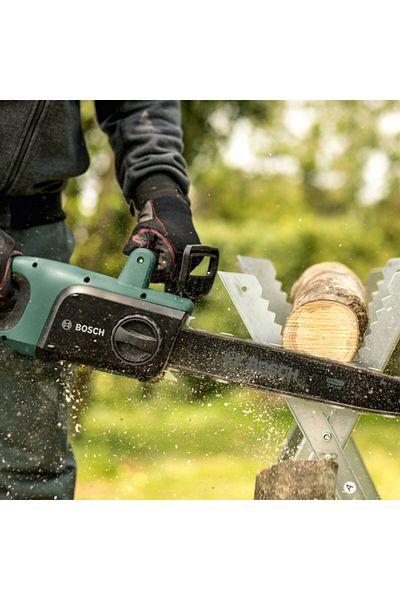 Bosch 1800W Oregon Chain Universal Chainsaw