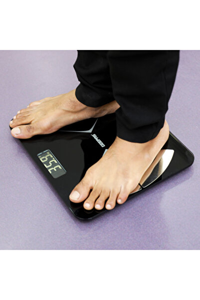 Geepas ميزان دهون الجسم الذكي - GBS46522 منصة زجاجية مقواة وأقدام مضادة للانز...