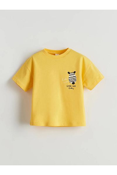 LC Waikiki Lcw Kids Yellow Printed Boys T-Shirt and Shorts Pack of 2