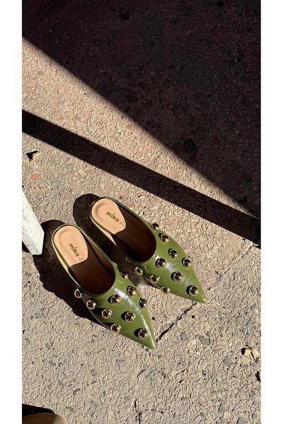 Eataly Shoes Pointed Toe Gold Buckle Slippers - Green