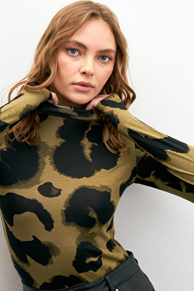 Bipantolon Women's Khaki Leopard Patterned Finger Detailed Bodysuit