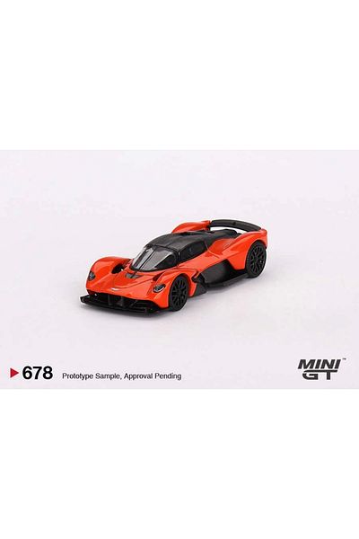 mini gt 1/64 Aston Martin Valkyrie Maximum Orange GT MGT00678