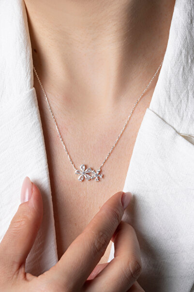 Elika Silver 925 Ayar Gümüş Çift Kır Çiçeği Kolye -Çift Lotus Kolye