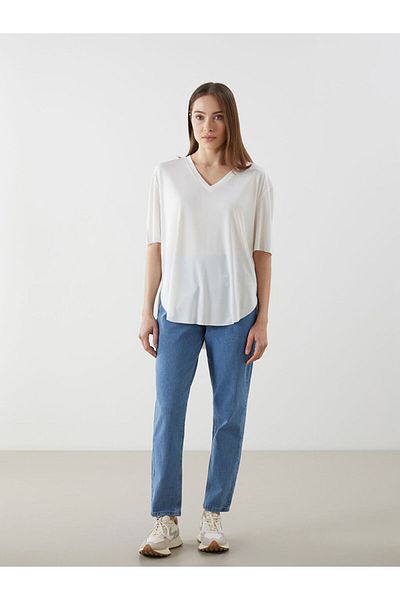 LC Waikiki Lcw Comfort White V-Neck Oversize Women's T-Shirt