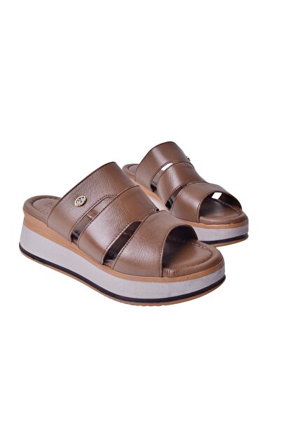 İskarpin Γυναικείες δερμάτινες παντόφλες Femi 1750