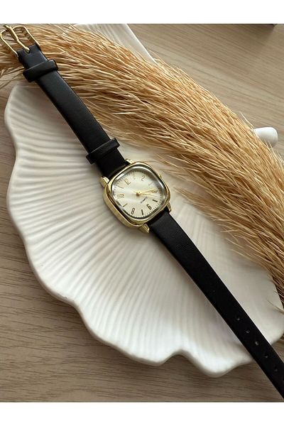 QUARTZ Minimal Women's Wristwatch - Vintage Leather Cord 1 Piece