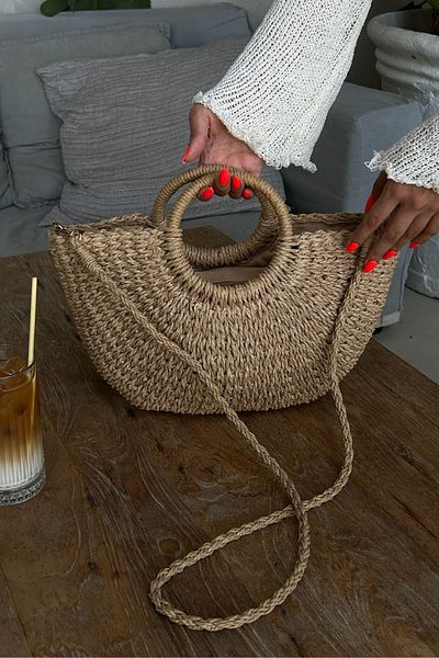 LOVENTA Голяма сламена чанта Half Moon Camel Eshe