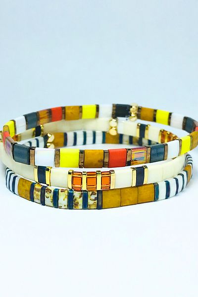 NAZLI TAKILAR Multicolored 3-Piece Elastic Tila Bracelet