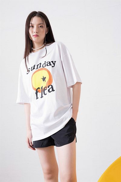 Trendiz Unisex Sunday Flea White Tshirt