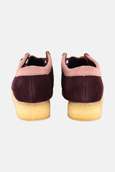 CLARKS Women Standard Wallabee Suede Lace Up Shoes, Maroon