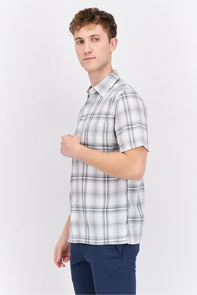 Swiss Alps Men Regular Fit Short Sleeve Plaid Casual Shirt, White