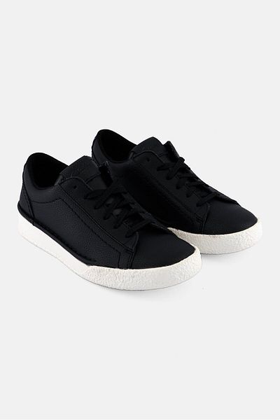 CLARKS Women Craft Lace Up Casual Shoes, Black