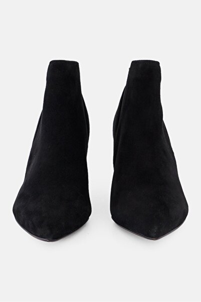 CLARKS Women Standard Viote 55 Up Slip On Ankle Boots, Black