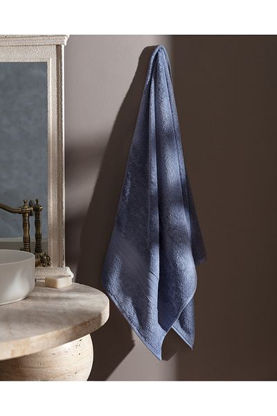 Madame Coco Albastru închis 80x150 cm Prosop de baie TENCEL