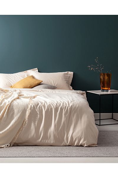 Madame Coco Elicia Super King Size Striped Satin Duvet Cover Set - Gold