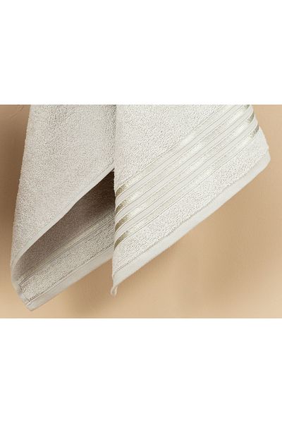 Madame Coco Maynor Border Flush Bath Towel