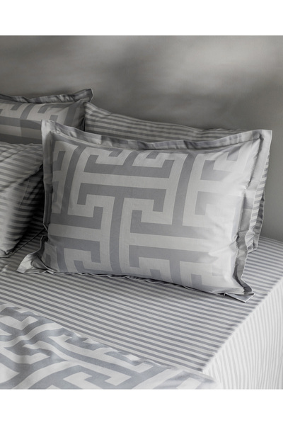 Madame Coco Belda Family Sıze Jakarlı Saten Nevresim Takımı