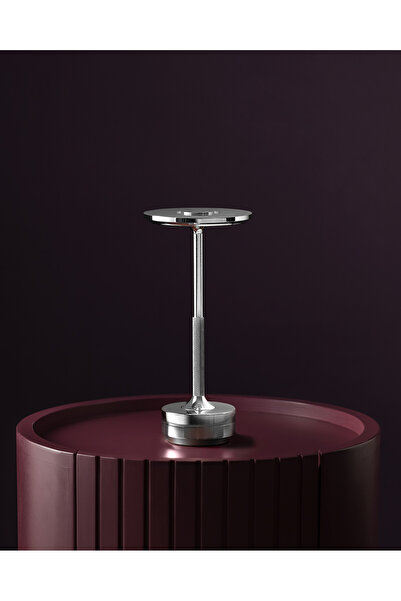 Madame Coco Stern Abajur