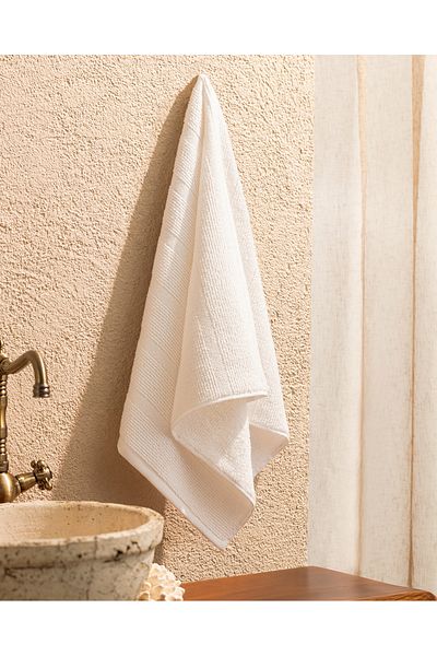 Madame Coco Emele Face Towel