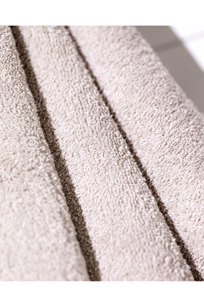 Madame Coco Gauthier вишитий рушник для обличчя